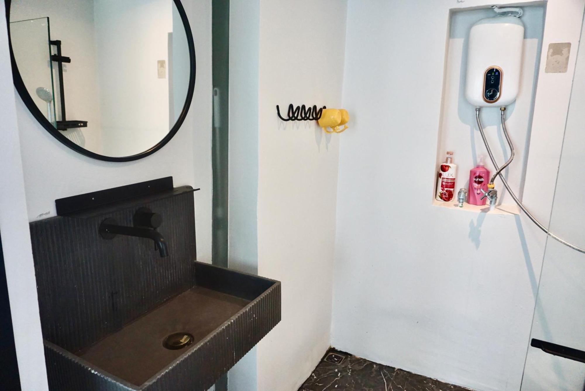 Hash Silom Soi 3 Triple Apartamento